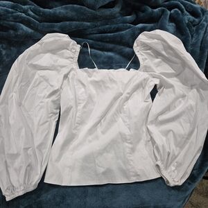 D. Exterior Italian White Puff Sleeve Blouse